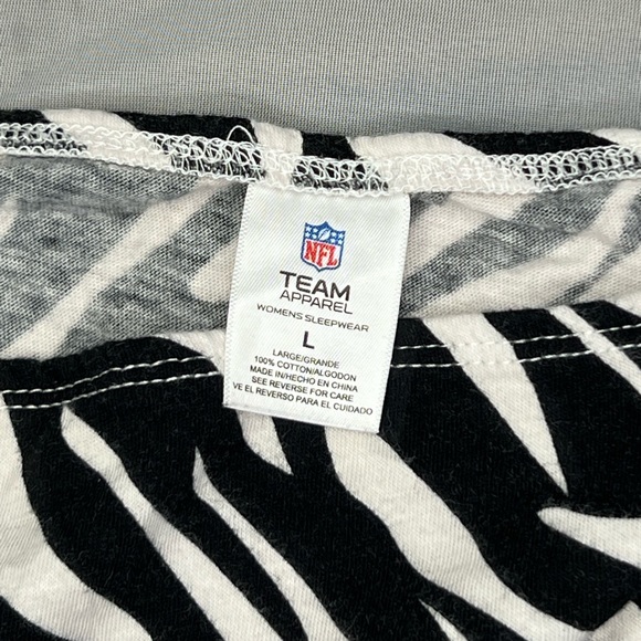 NFL Saints Panty Set - Picture 4 of 6